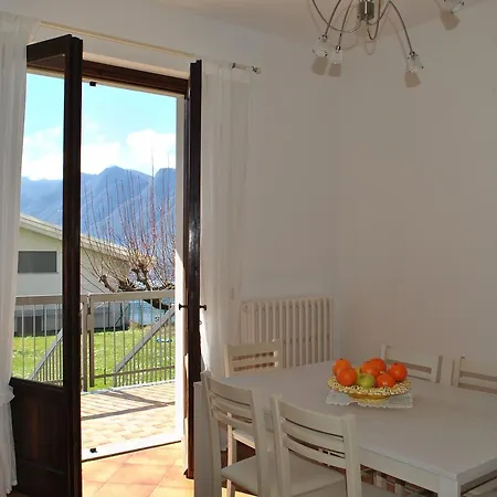 شقة Modern With Big Garden